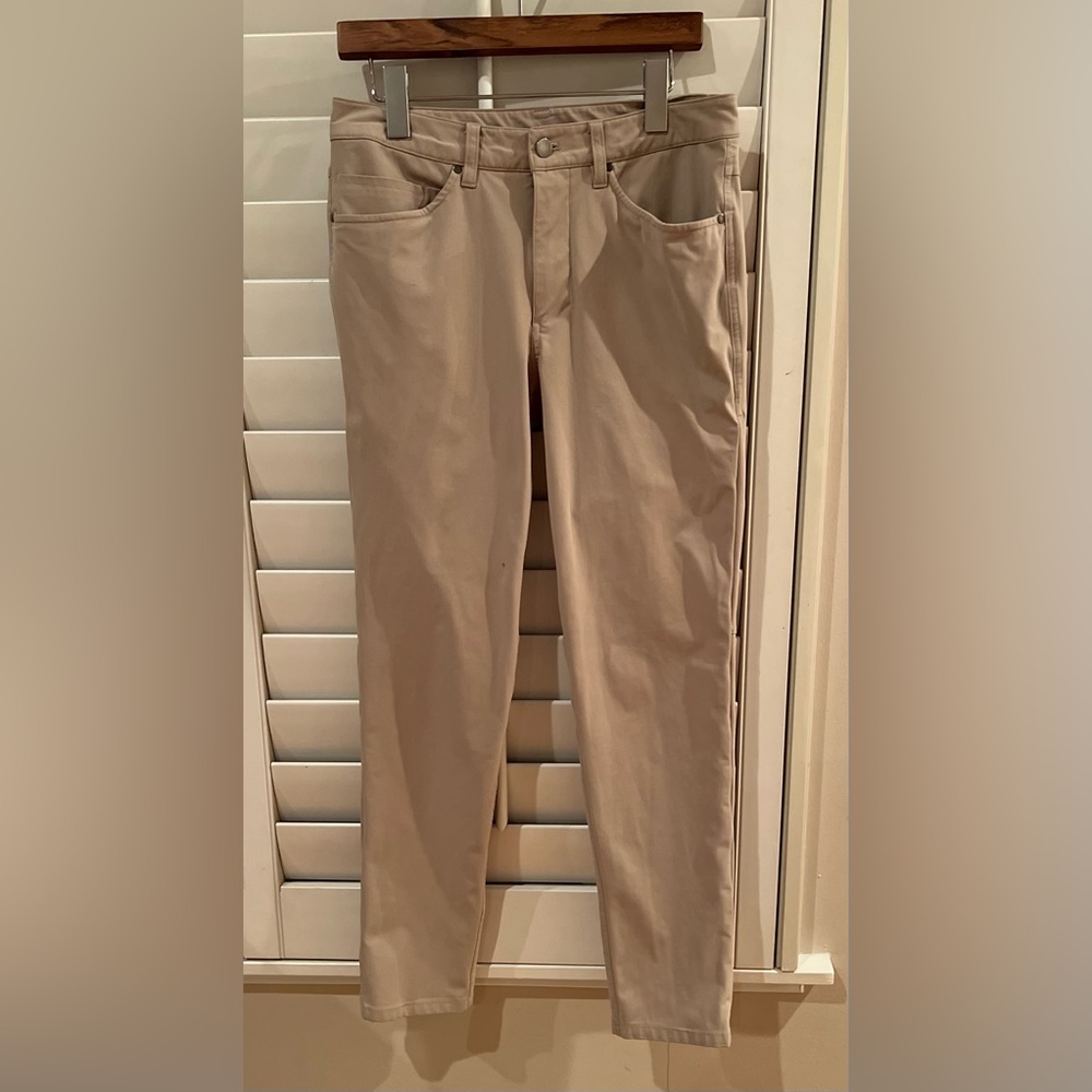 Lulu ABC Slim Fit 5 Pocket pants size 30 and inseam 30.